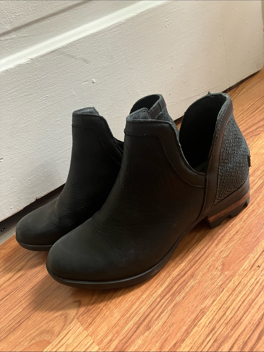 Sorel Black Cutout Ankle Booties with Textured Back